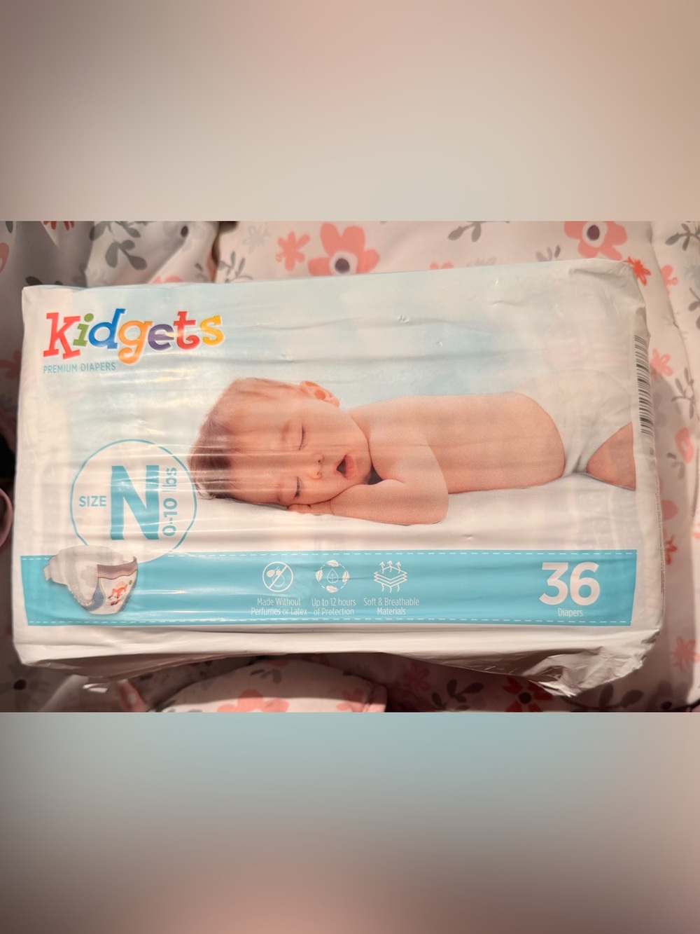 Newborn size 0 - 10 lbs Brand Kidgets Fox design Qty 36